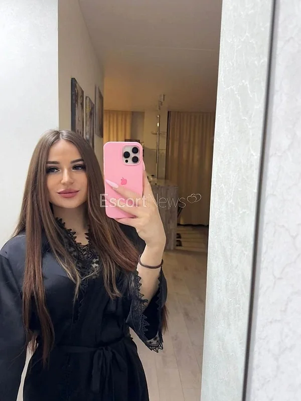Merve İzmir Bayraklı
